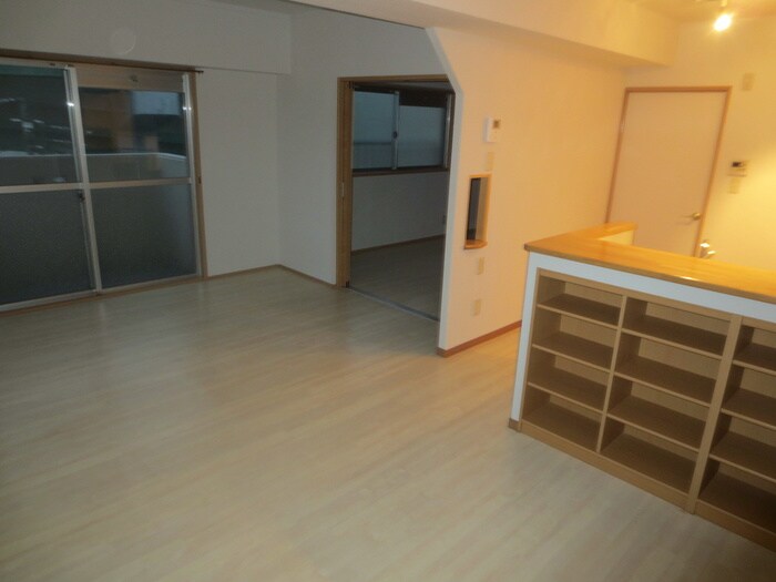 物件内観写真14　(居室)