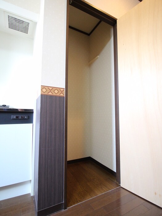 物件内観写真20　(収納)