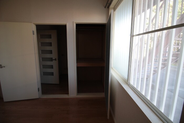 物件内観写真10　(収納)