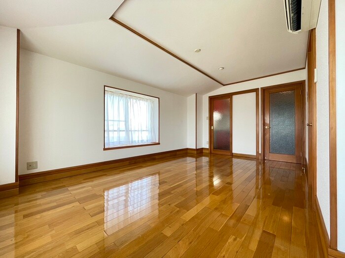 物件内観写真22　(居室)