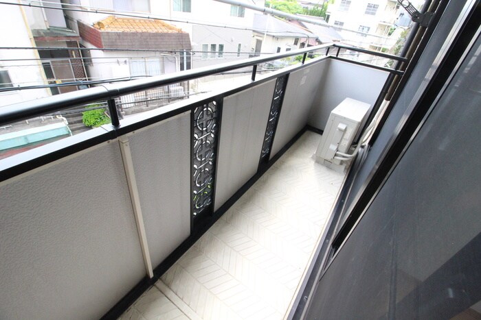 物件内観写真12　(ベランダ・バルコニー)