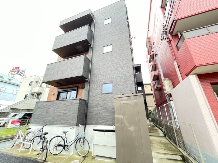 物件外観写真1　(外観写真)