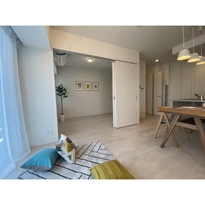 物件内観写真4　(居室)