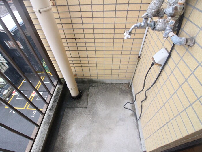 物件内観写真19　(洗濯機置場)