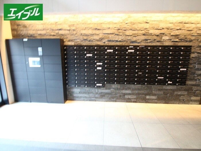 物件外観写真3　(建物設備)