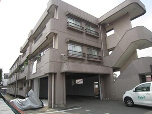 第二秋善ビル外観写真