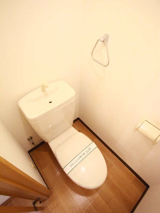 物件内観写真13　(トイレ)