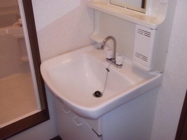 物件内観写真12　(洗面)