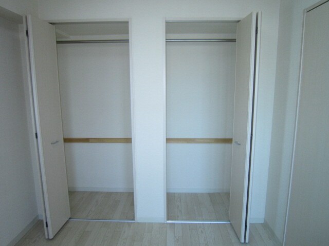 物件内観写真10　(収納)