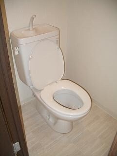 物件内観写真12　(トイレ)