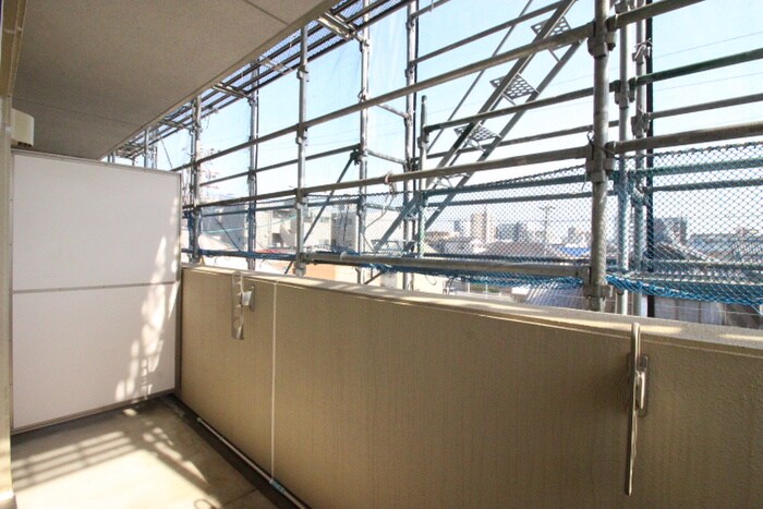 物件内観写真16　(ベランダ・バルコニー)