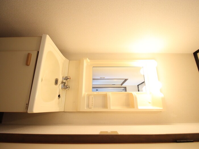 物件内観写真13　(洗面)