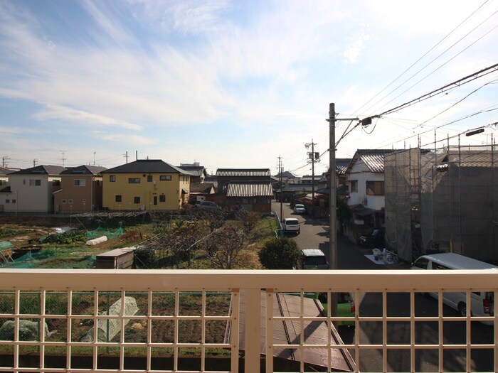 物件内観写真15　(室内からの展望)