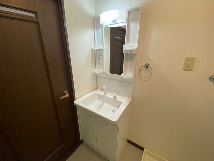 物件内観写真10　(洗面)
