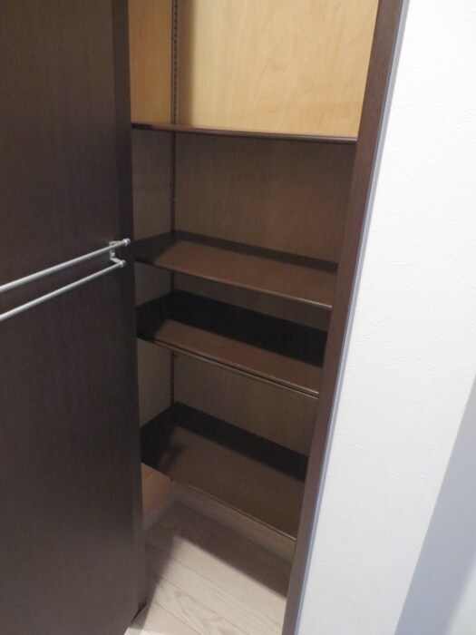 物件内観写真16　(靴箱)