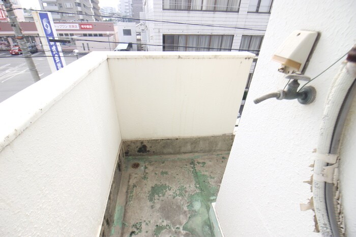 物件内観写真17　(洗濯機置場)