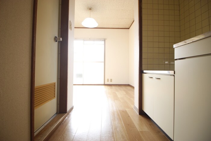 物件内観写真19　(廊下)