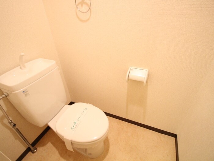 物件内観写真12　(トイレ)