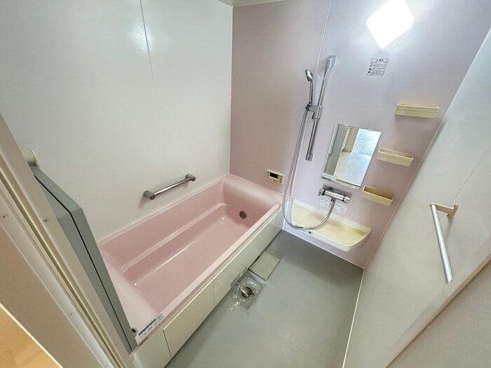 物件内観写真10　(バス／シャワールーム等)