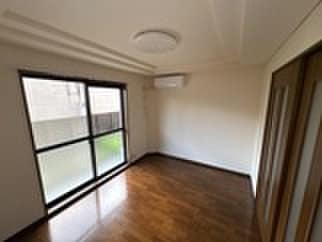 物件内観写真4　(居室)