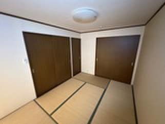 物件内観写真5　(居室)