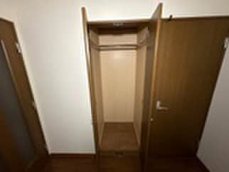 物件内観写真16　(収納)