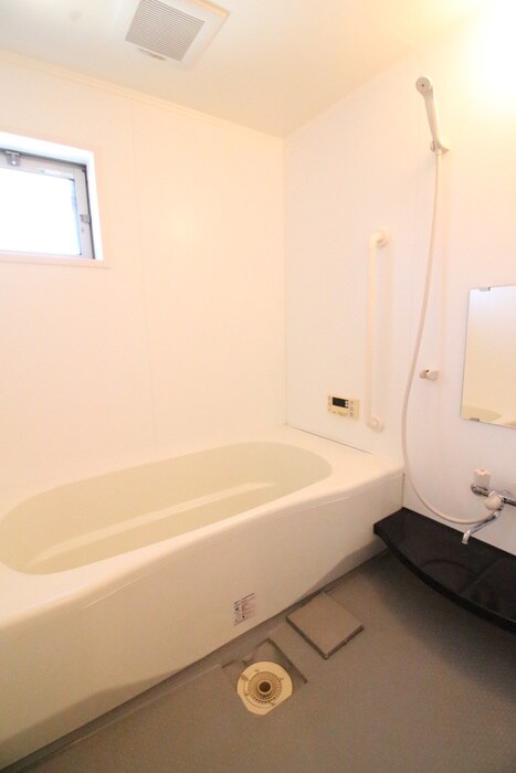 物件内観写真12　(バス／シャワールーム等)