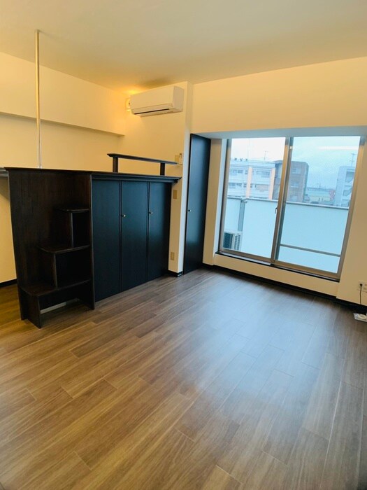 物件内観写真16　(居室)