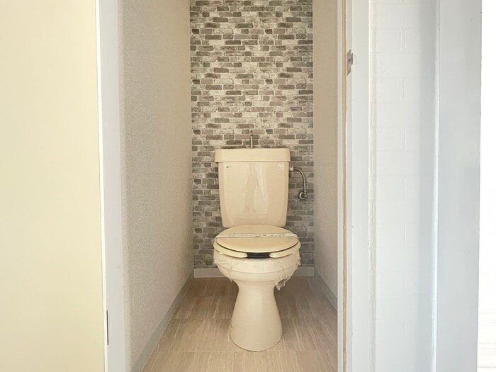 物件内観写真13　(トイレ)