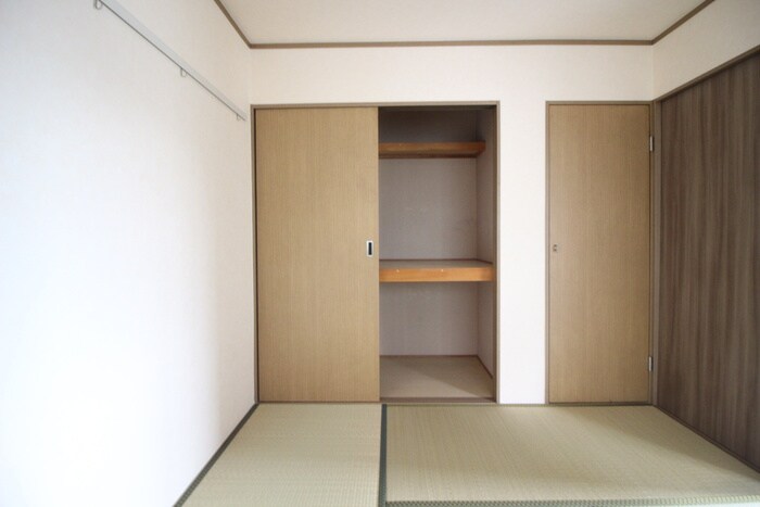 物件内観写真10　(収納)