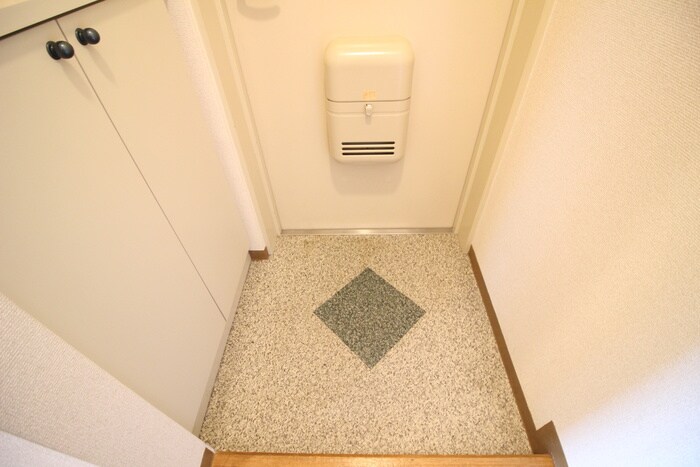 物件内観写真19　(玄関)