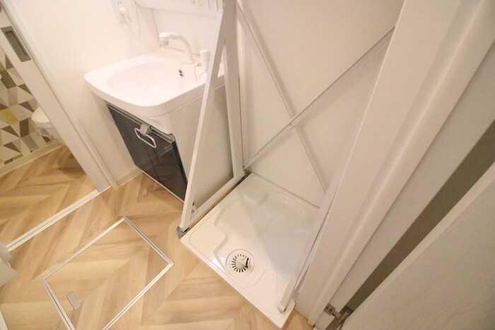 物件内観写真11　(洗濯機置場)