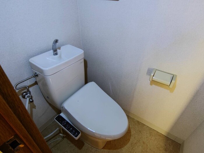 物件内観写真13　(トイレ)