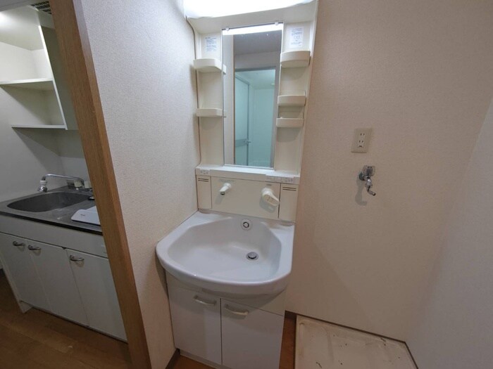 物件内観写真14　(洗面)