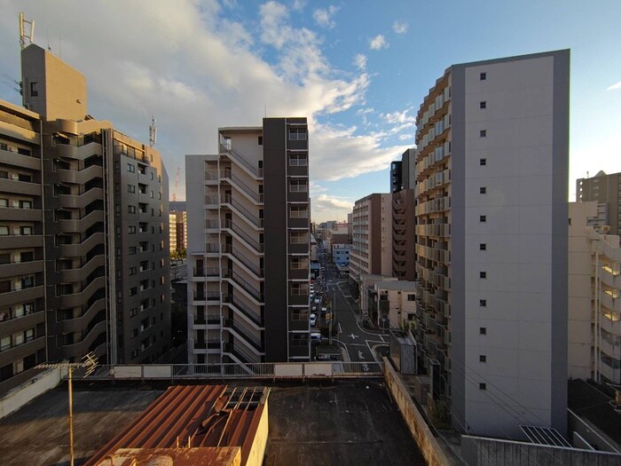 物件内観写真22　(室内からの展望)