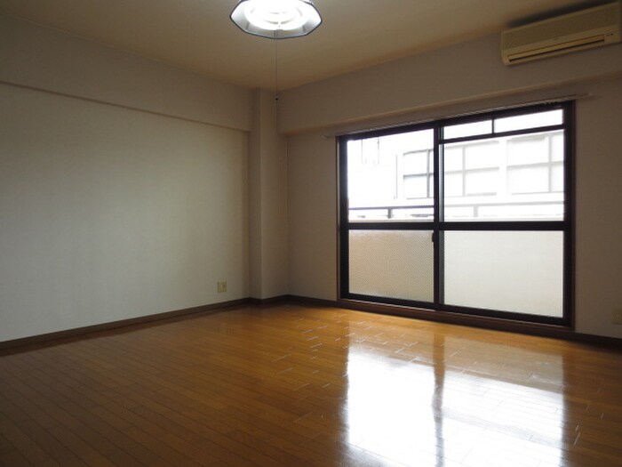 物件内観写真14　(居室)