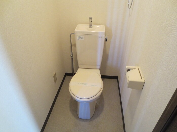 物件内観写真13　(トイレ)