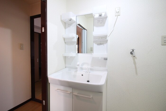 物件内観写真11　(洗面)