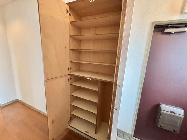 靴箱