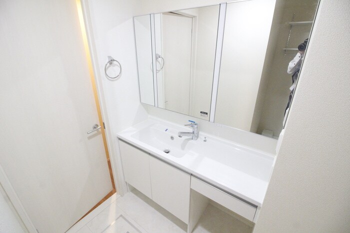 物件内観写真13　(洗面)