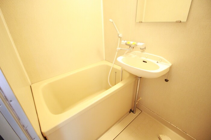 物件内観写真9　(バス／シャワールーム等)