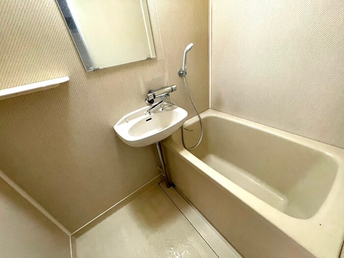 物件内観写真11　(バス／シャワールーム等)