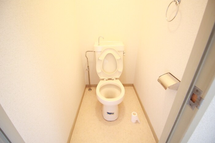 物件内観写真11　(トイレ)