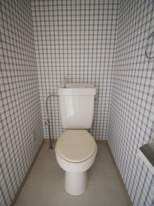 物件内観写真11　(トイレ)