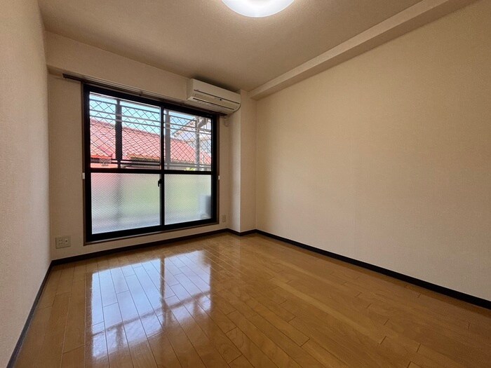 物件内観写真22　(居室)