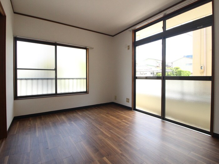 物件内観写真11　(居室)