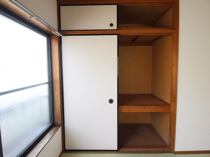 物件内観写真13　(収納)