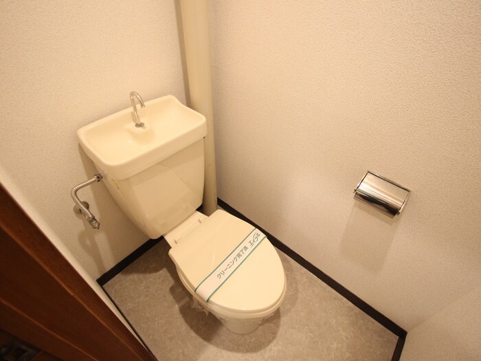 物件内観写真15　(トイレ)