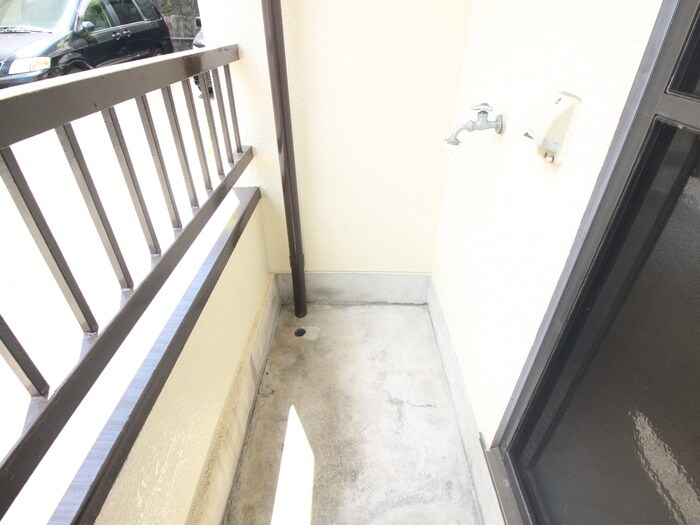 物件内観写真17　(洗濯機置場)