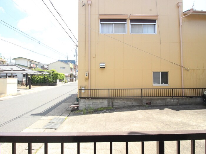 物件内観写真19　(室内からの展望)